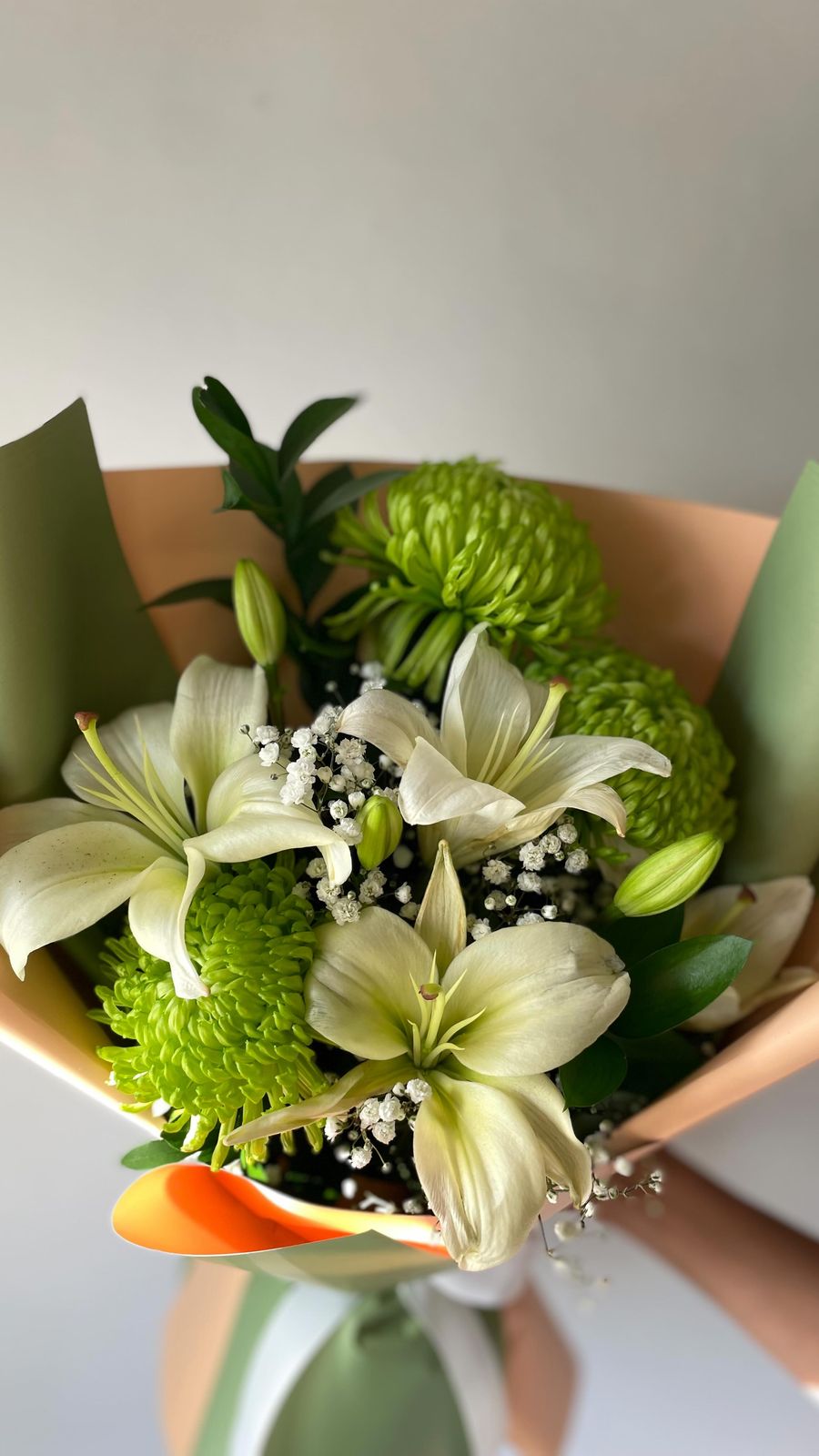 Lirios Blancos y Verdes